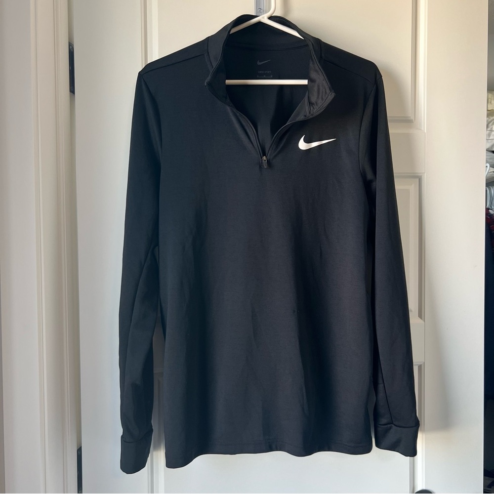Nike Dri-Fit Black 1/4 Zip Pullover — Size M